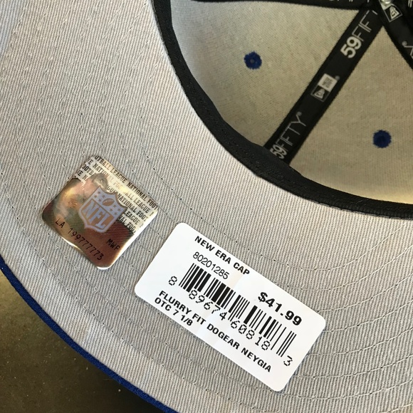 New York Giants Flurry Fit Dog Ear Fitted Hat - Picture 3 of 3